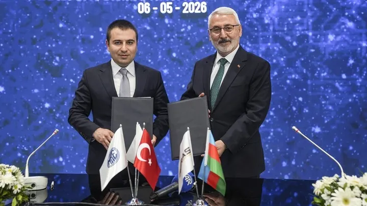 على هامش "ساها 2026".. توقيع مذكرة تفاهم تركية أذربيجانية لدمج أنظمة مضادة للمسيّرات بمدرعات