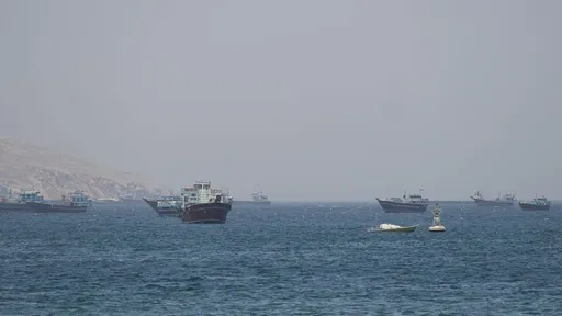 Iran tvrdi da je 25 brodova prošlo kroz Hormuški moreuz u posljednja 24 sata