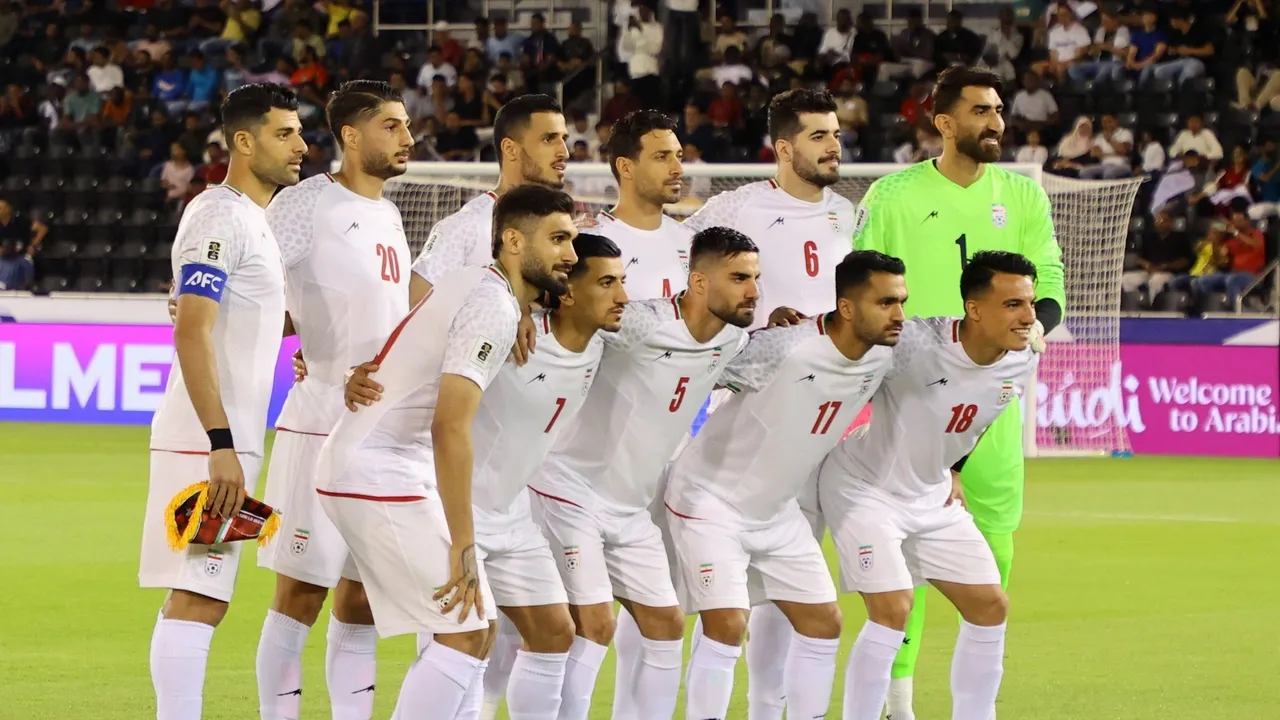 İran milli komandası Dünya Kubokunda iştirakının FIFA-dan aslı olduğunu bildirib