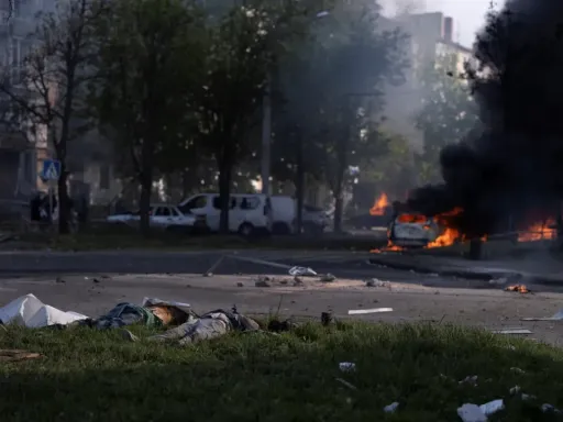 حملات در اوکراین بیش از ۲۰ کشته برجا گذاشت؛ کی‌یف و مسکو آتش‌بس‌های جداگانه پیشنهاد کردند