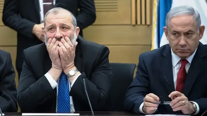 נתניהו מבקש לדחות שוב את חוק הפטור לחרדים, עד אחרי הבחירות