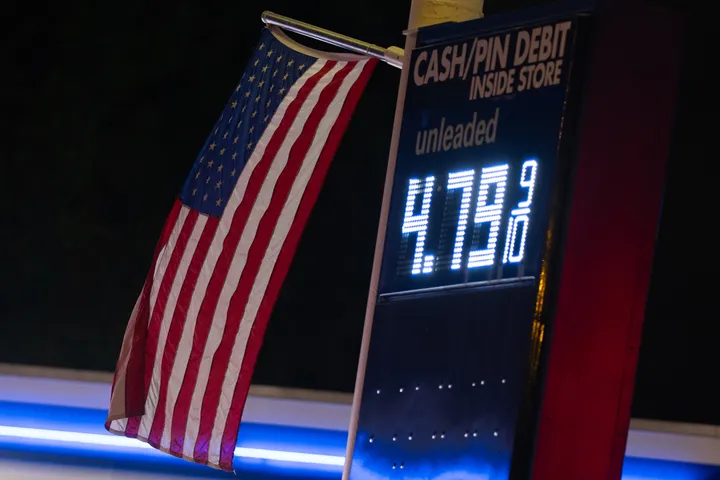 Rat u Iranu koštao Amerikance više od 37 milijardi dolara u dodatnim cijenama energije