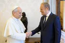Tusk spotkał się z papieżem oraz premier Włoch
