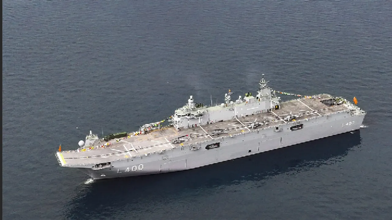 Шетелдік жоғары лауазымды тұлғалар «TCG Anadolu» кемесімен танысты