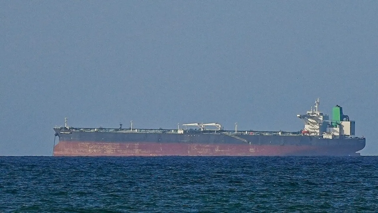 Iran tvrdi da je mornarica zaplijenila naftni tanker