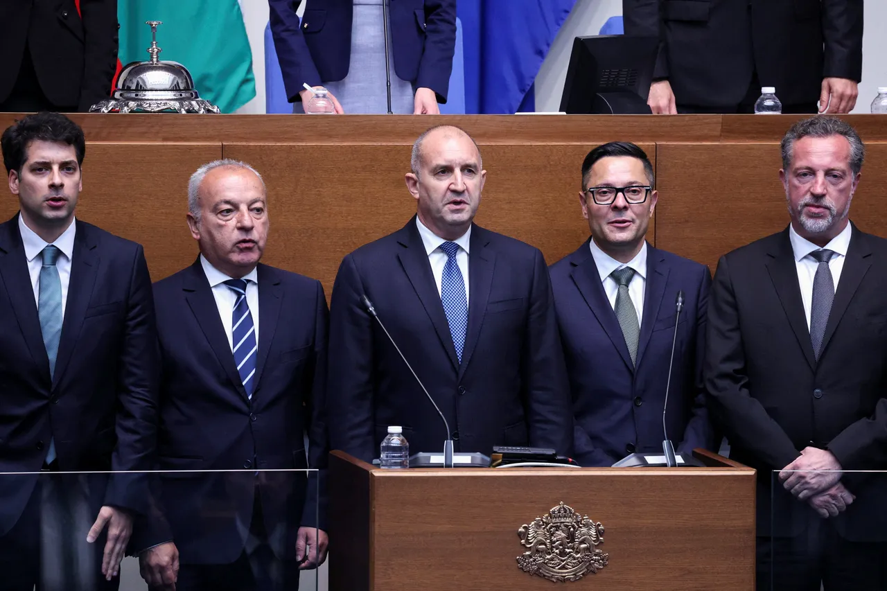 Бугарија доби нова влада, Радев најави соработка со опозицијата