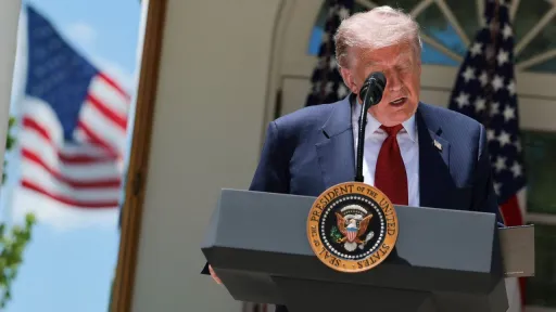 Трамп объявил о российско-украинском перемирии
