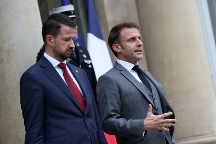 Macron stiže u Podgoricu: Milatović mu dodjeljuje Orden Crne Gore