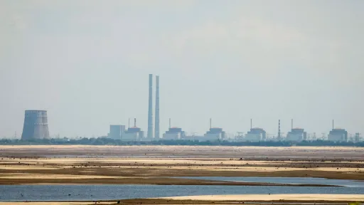 Россия обвинила Украину в атаке на Запорожскую АЭС
