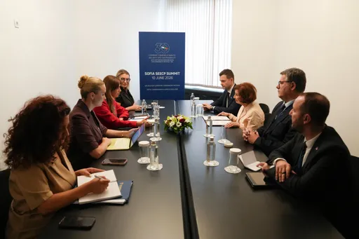Presidentja në detyrë e Kosovës takon homologen e Sllovenisë dhe atë të Maqedonisë së Veriut