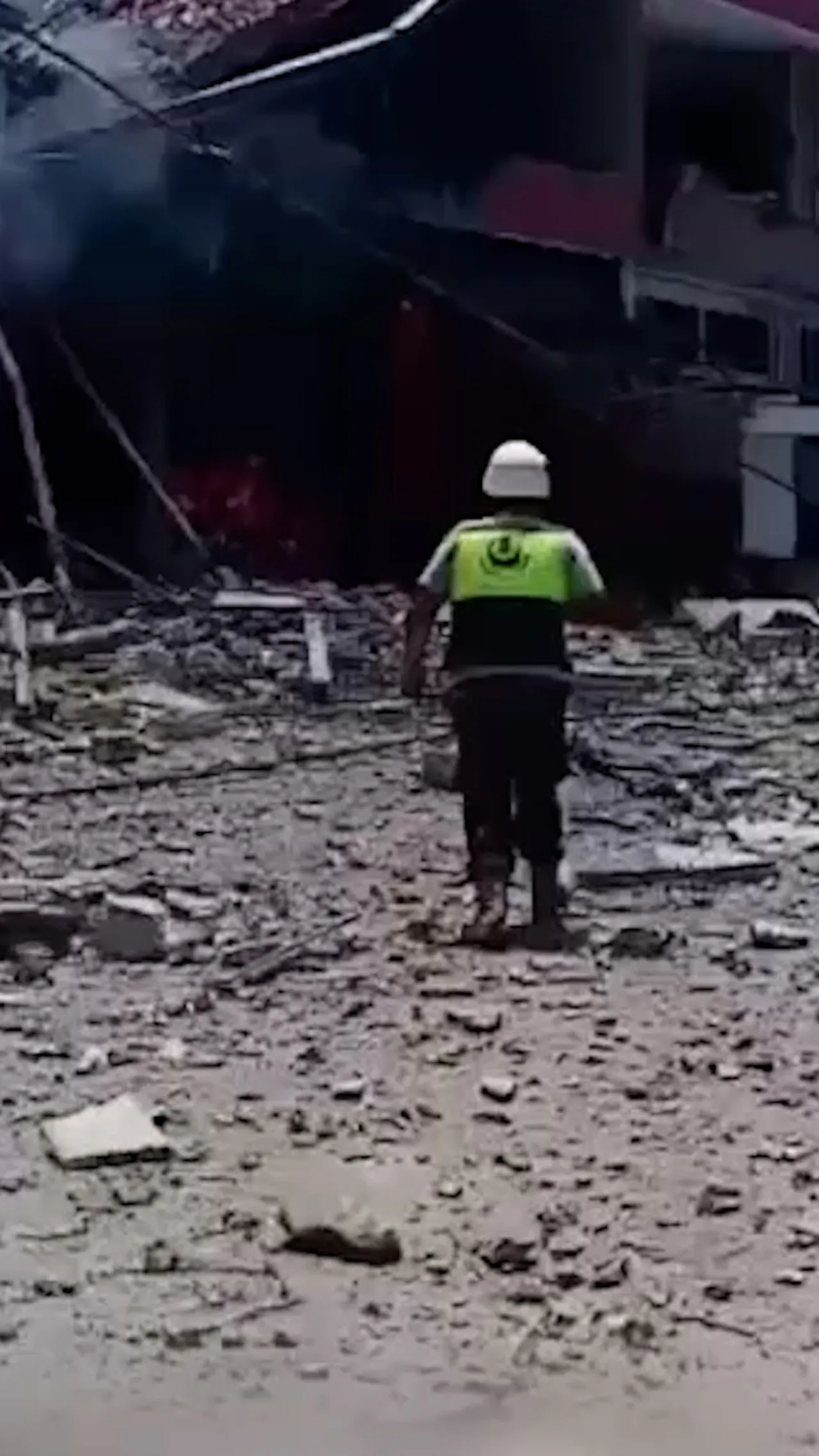 Serangan Israel menargetkan petugas medis saat sedang melakukan pemeriksaan di Lebanon