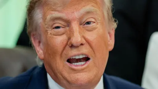 Trump threatens Iran with consequences for failing to reach deal