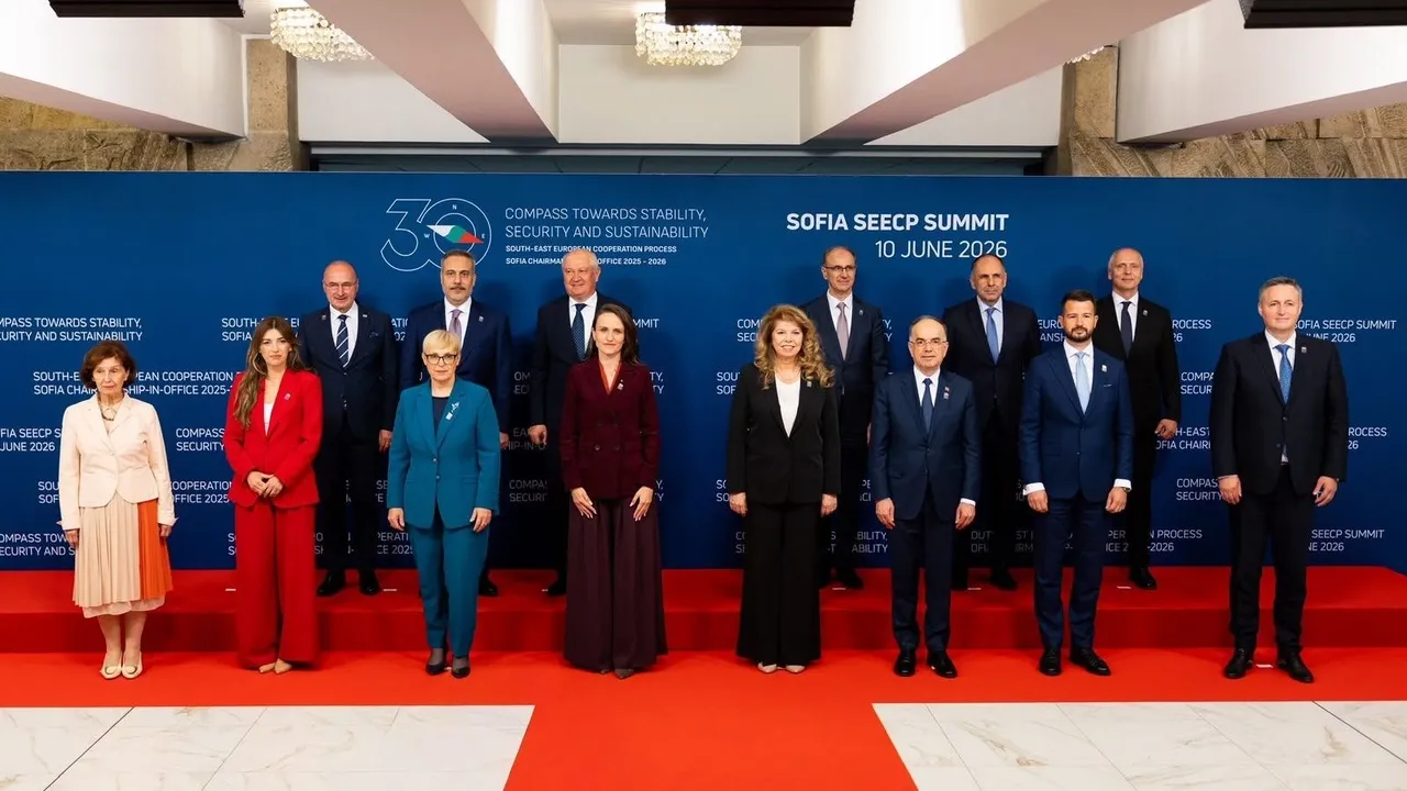 ممثلاً للرئيس أردوغان.. فيدان يشارك في قمة "عملية التعاون بجنوب شرق أوروبا"