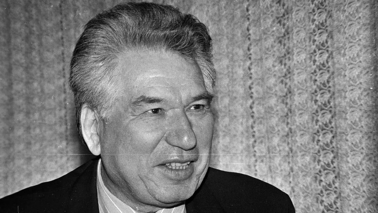 Törki dönyanıñ urtaq qimmäte: Çıñğız Aytmatov