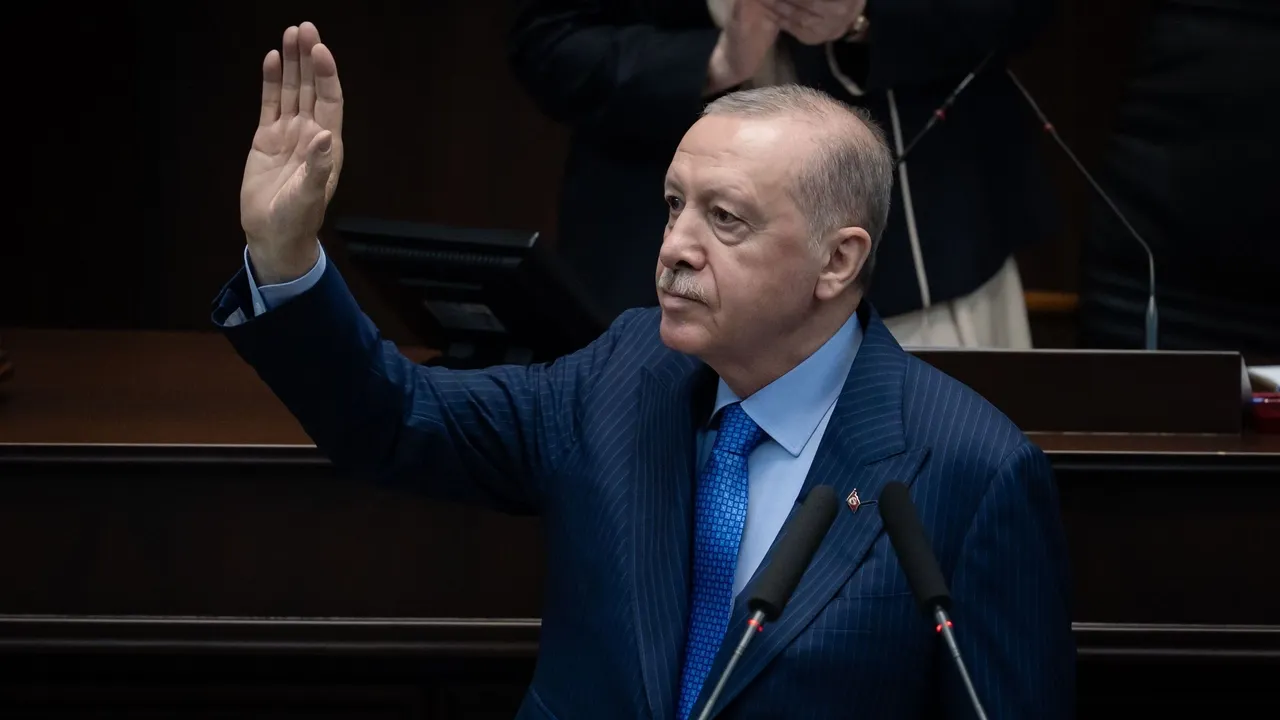 Ärdoğan İzrailneñ Süriyä häm Livanğa höcümnäreneñ Törkiyägä dä qurqınıç tudıruın belderde