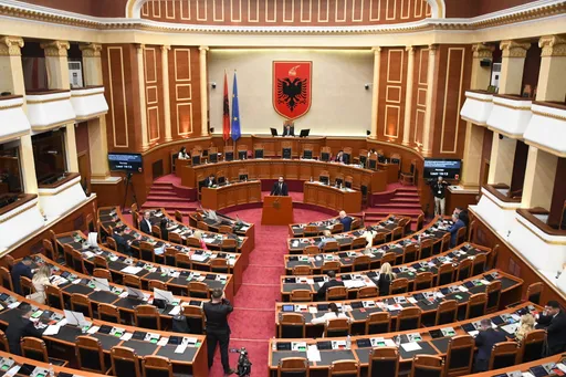 Žestoka rasprava u albanskom parlamentu o projektu u Zvernecu