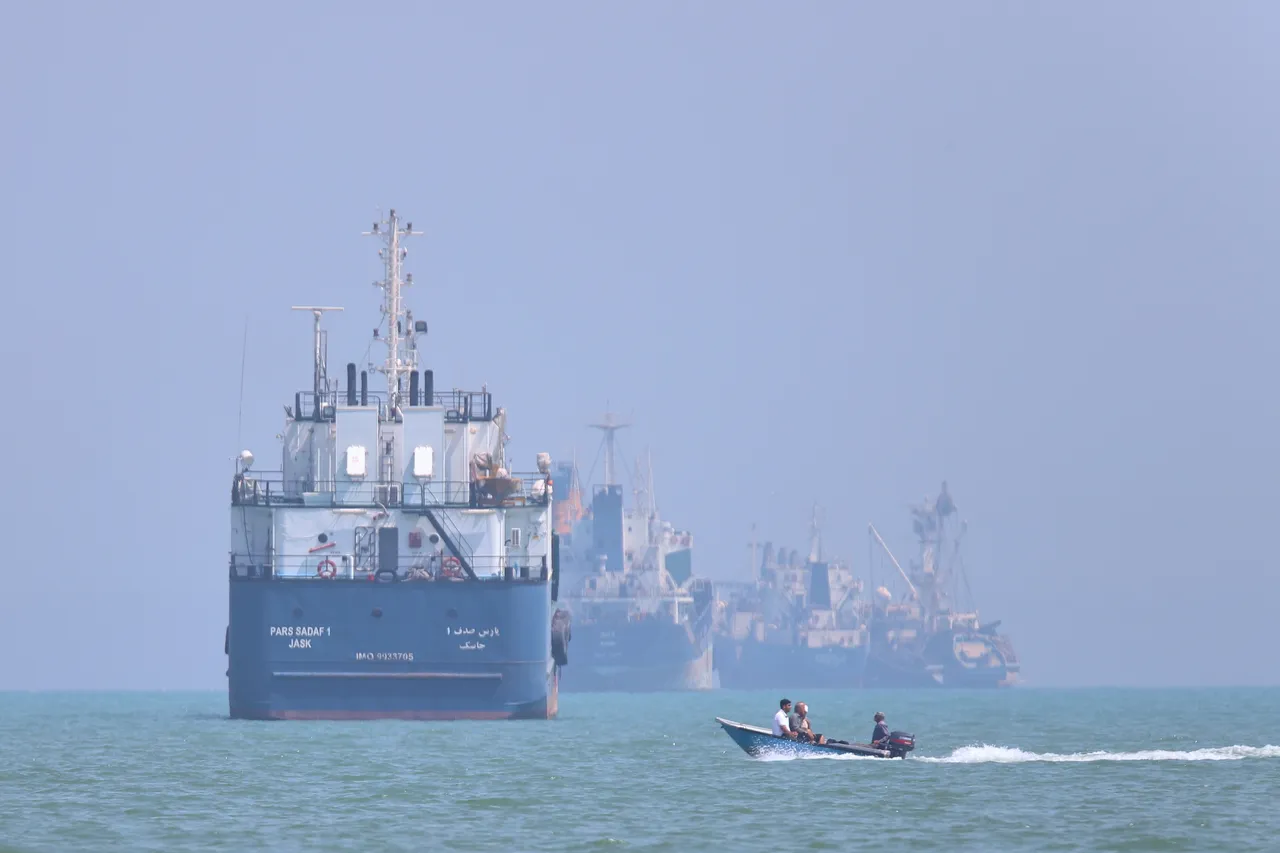 Pemerintah Indonesia beralih ke minyak Afrika di tengah ketegangan Selat Hormuz