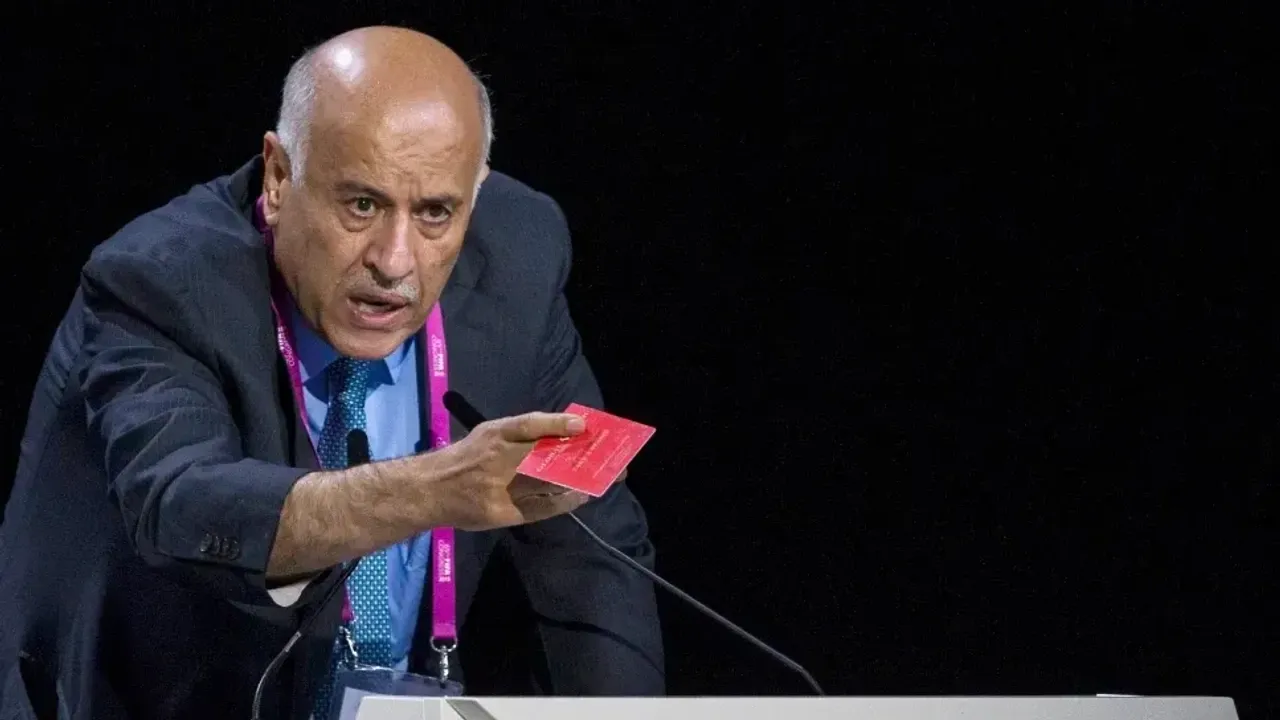 Fälästin futbol federatsiyäse başlığına Dön’ya çempionatına baru öçen AQŞ viza birmäde