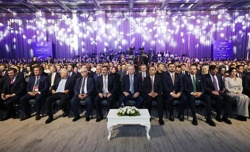 Turkiye predstavila Akcioni plan za vještačku inteligenciju 2026-2030 na samitu u Istanbulu