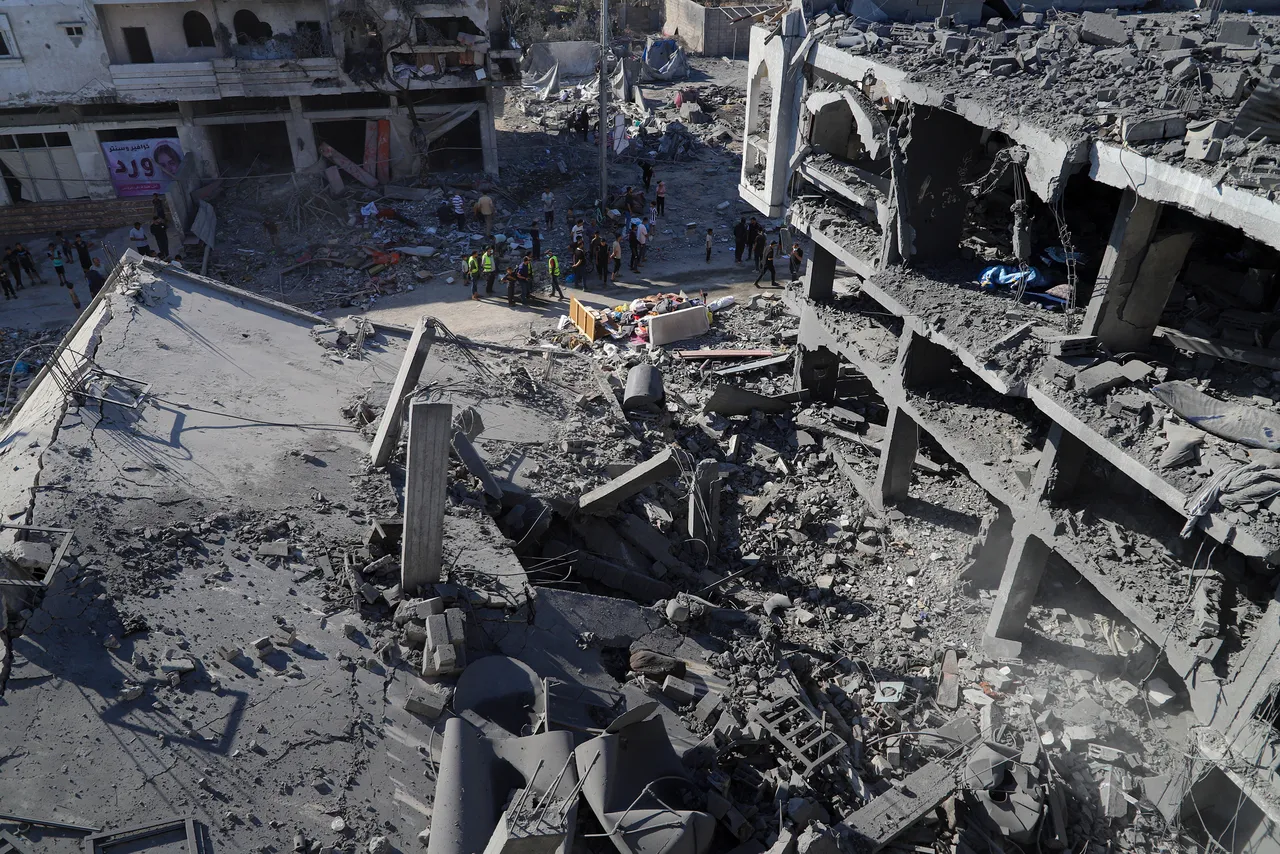 Thousands of Palestinians buried beneath Gaza rubble may never be identified: ICRC