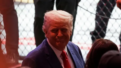 ترمب يحتفل بعيده الثمانين ببطولة للفنون القتالية في البيت الأبيض