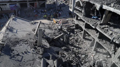 Thousands of Palestinians buried beneath Gaza rubble may never be identified: ICRC
