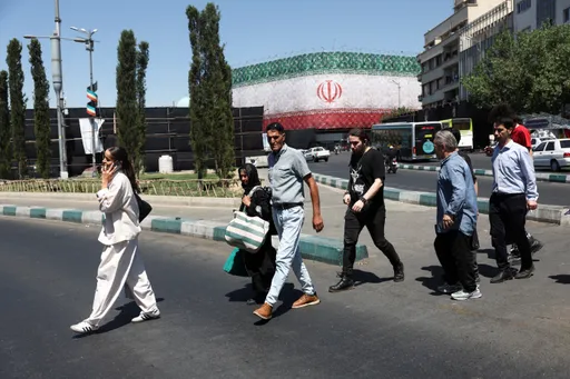 Mengapa AS dan Iran tak bisa membiarkan kesepakatan damai gagal