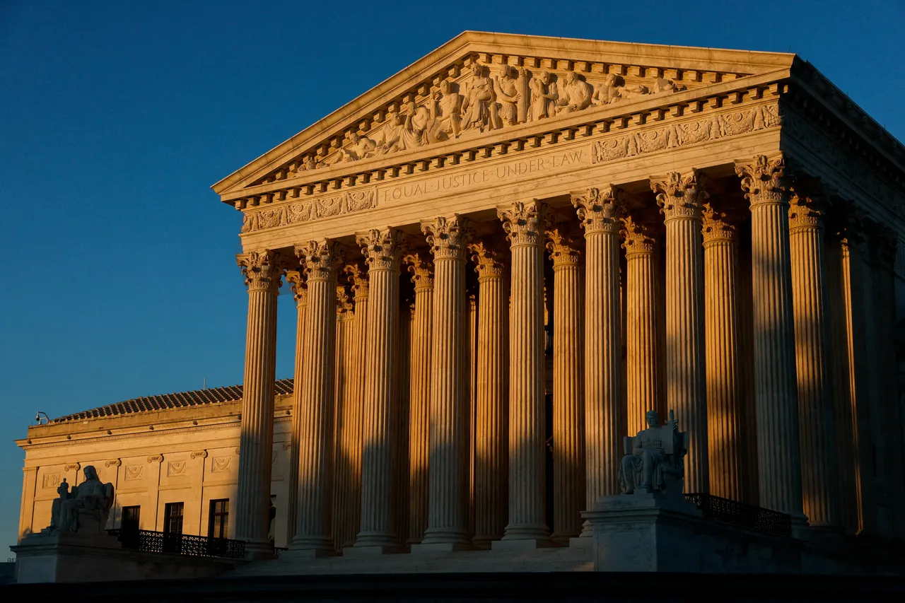 US Supreme Court backs Trump administration in crucial green card case