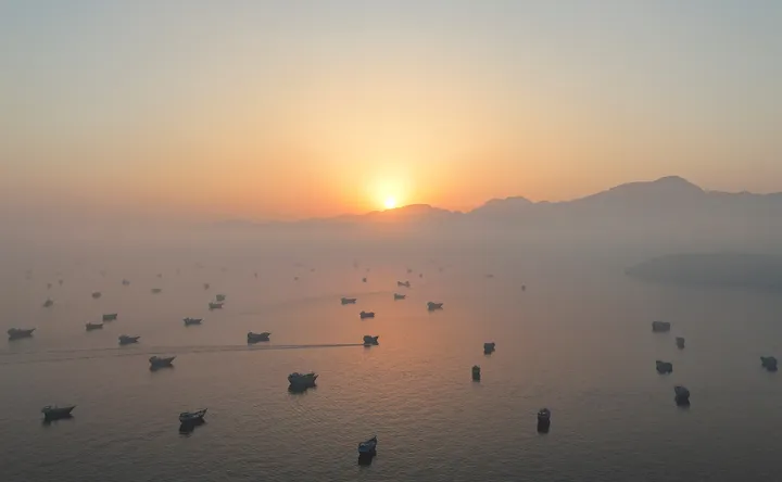 Strait of Hormuz opens toll-free under Iran peace deal — US