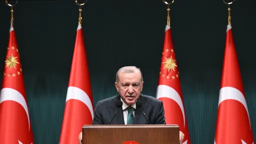 İlbaşı Ärdoğan: Bez ber millätneñ balaları, ike däwlätle, tik ber yöräk belän
