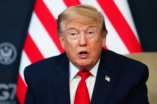 Trump asema kuwa “hakuwa anazingatia kubadilisha utawala” nchini Iran