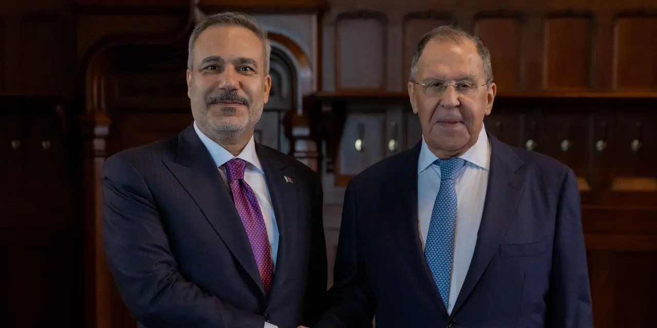 Fidan: "A Türkiye continuará a fornecer todo o apoio para a resolução da questão da Ucrânia"