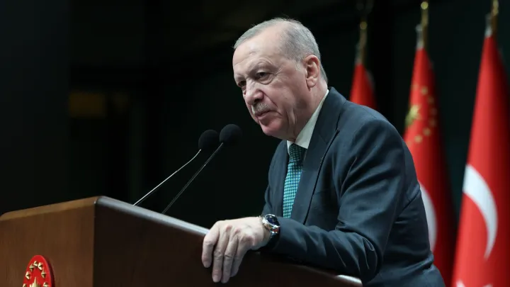Presidente Erdogan discursou na "Cerimónia de Abertura do Aeroporto de Ancara e Estradas de Acesso"