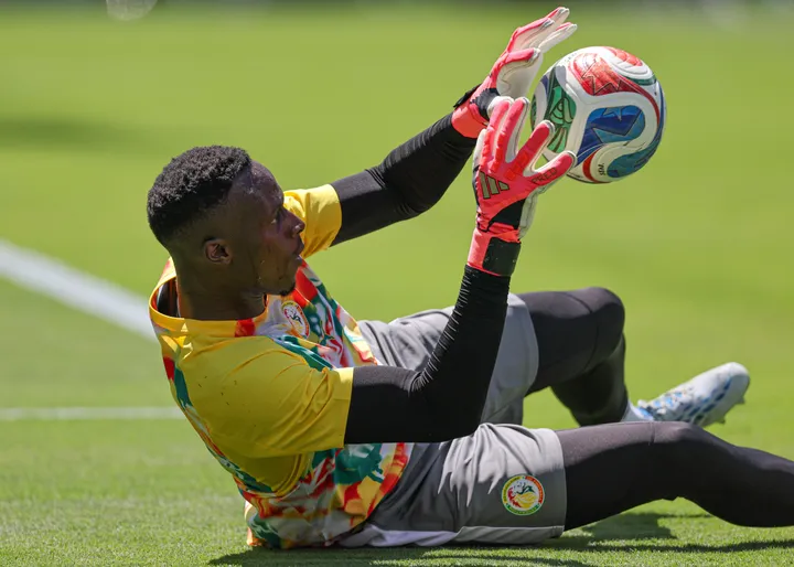 Senegal goalkeeper Mendy out with injury for knockout match against Belgium