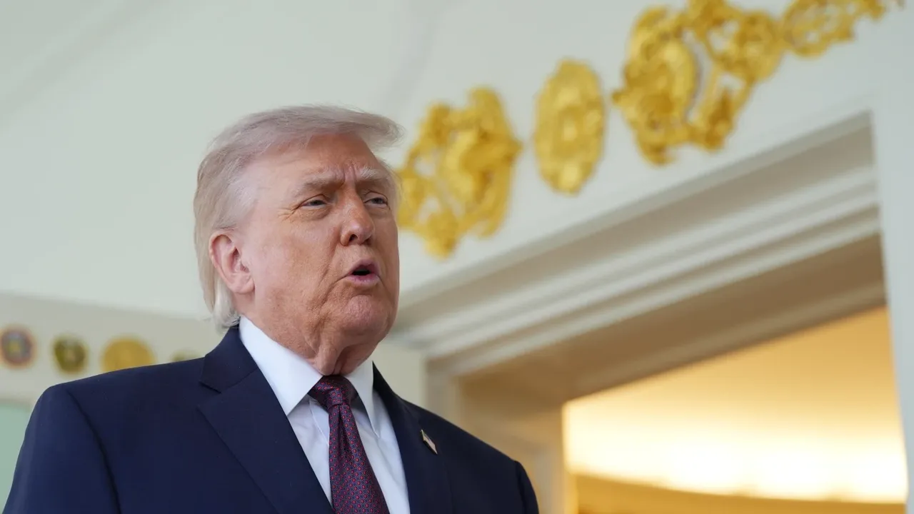 Трамп разрешил Ирану сохранить баллистические ракеты