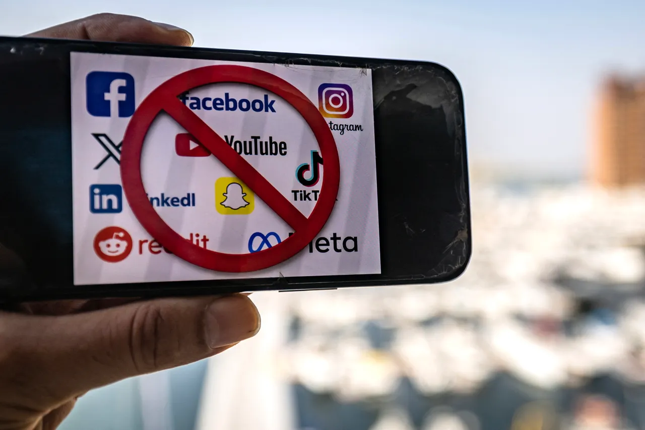 UAE joins countries tightening social media rules for children