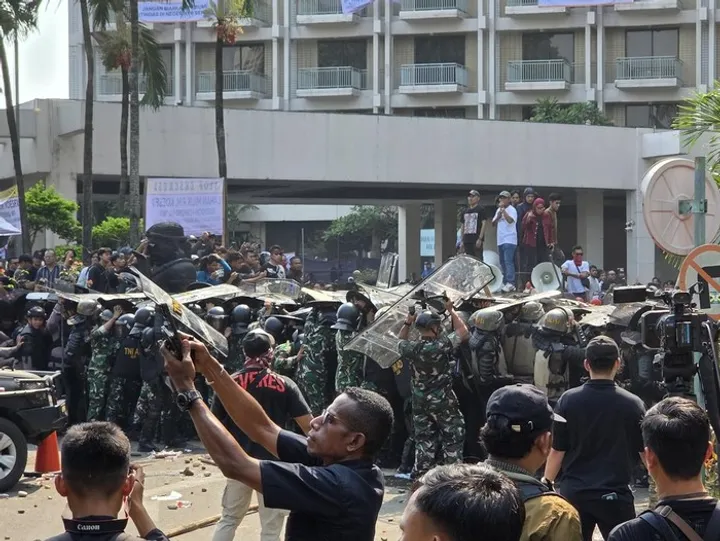 Eksekusi lahan Hotel Sultan ricuh, Wamensesneg ungkap arahan Prabowo tarik aset negara