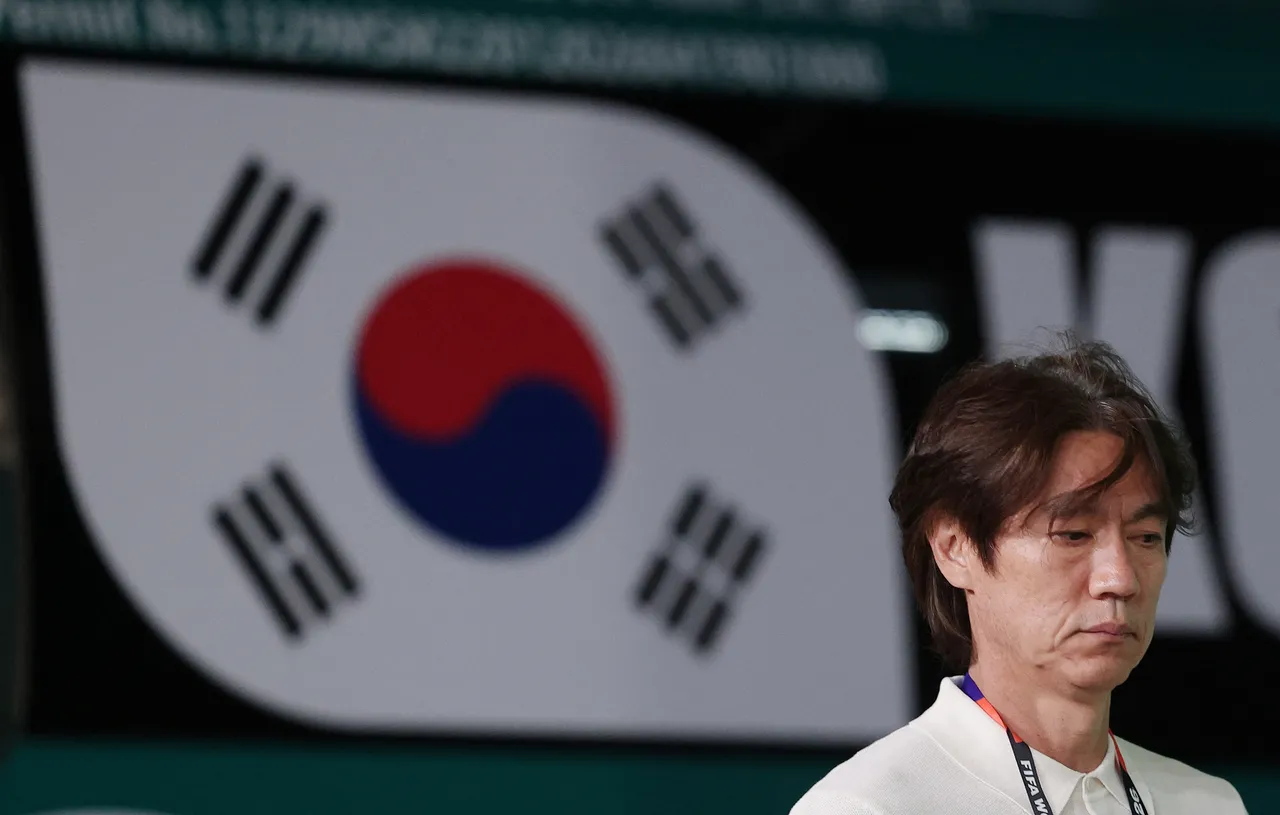 월드컵 탈락 후 한국 대표팀 감독 사퇴