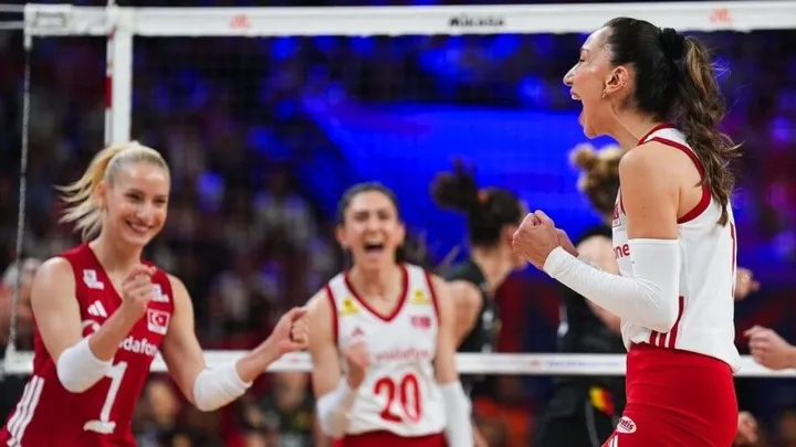 Түркия волейбол құрамасы FIVB Ұлттар лигасында Франциямен кездеседі