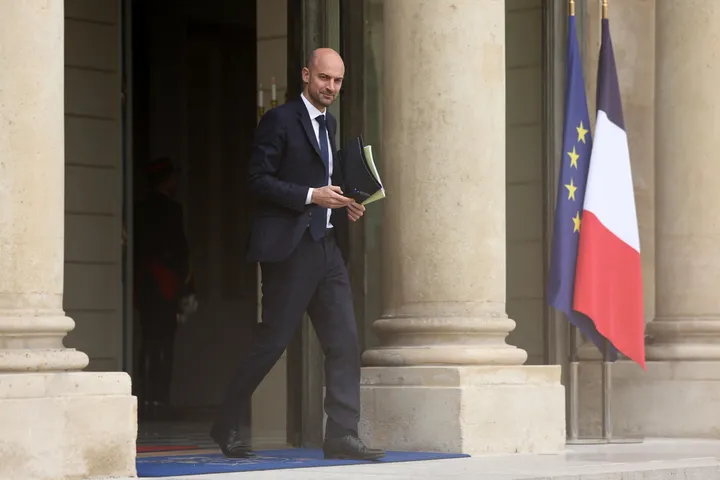 France says no UN sanctions relief for Iran without its approval