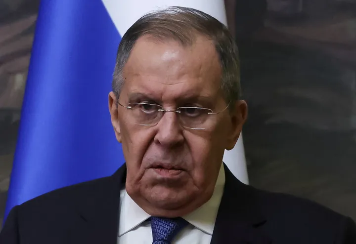Лавров: Русија нема да се согласи на примирје во Украина заради мировни преговори