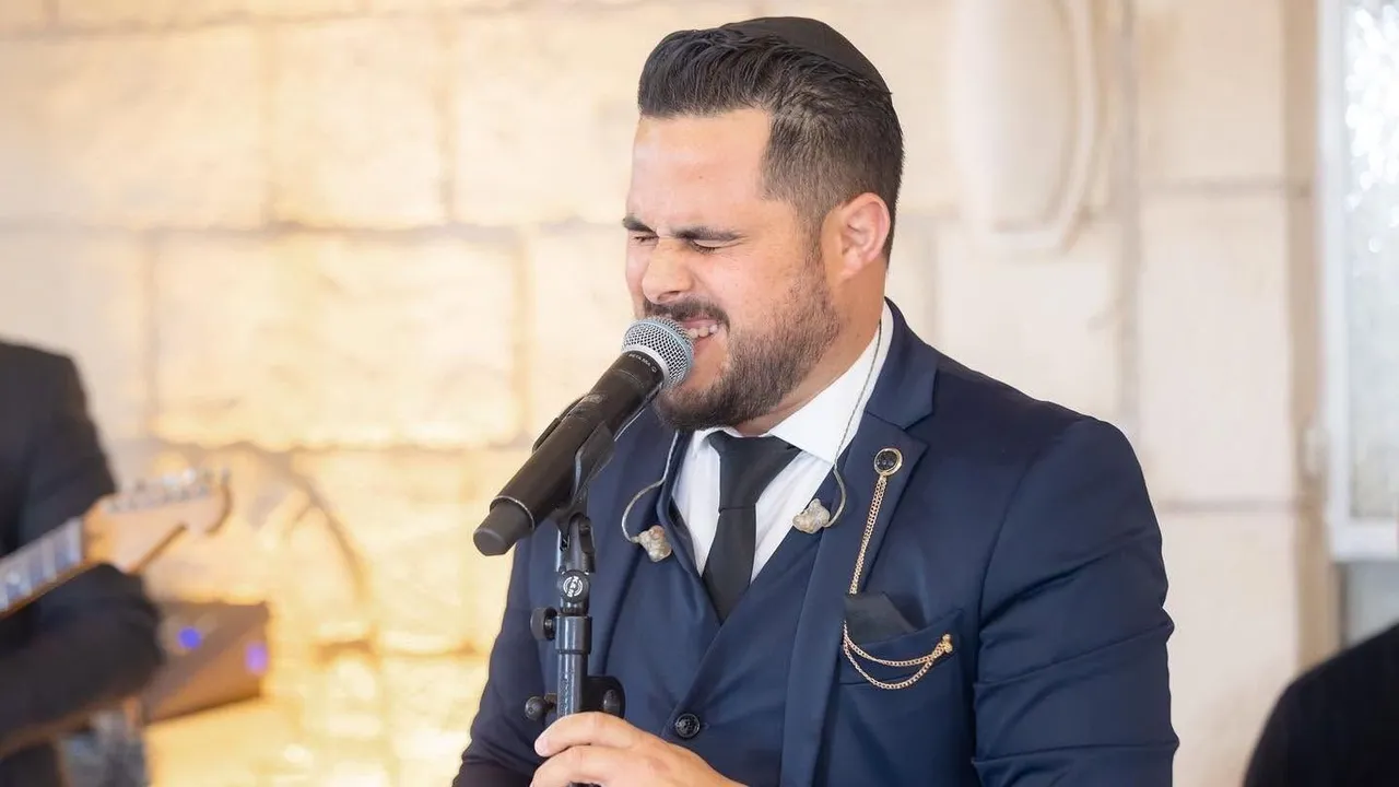 Fête de la Musique : Tal Vaknin, réserviste de l’armée israélienne, monte sur scène à Paris