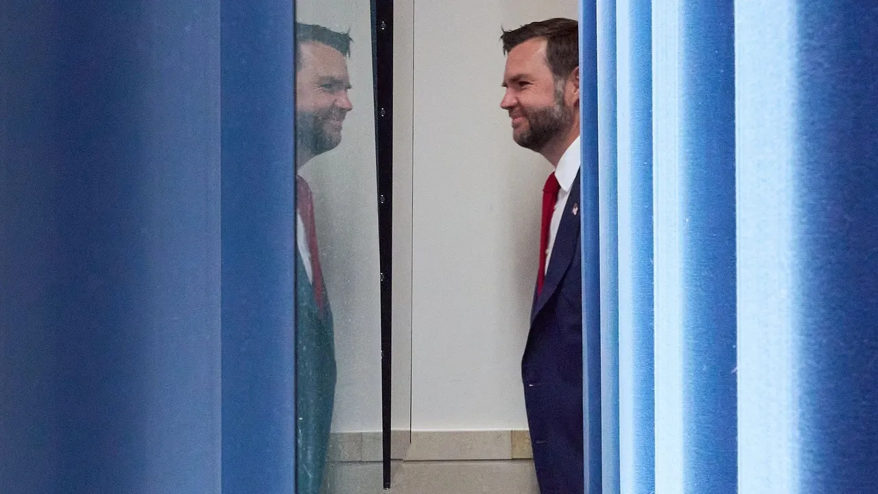 Vance adia a viagem à Suíça para liderar novas negociações dos EUA com o Irão sobre programa nuclear