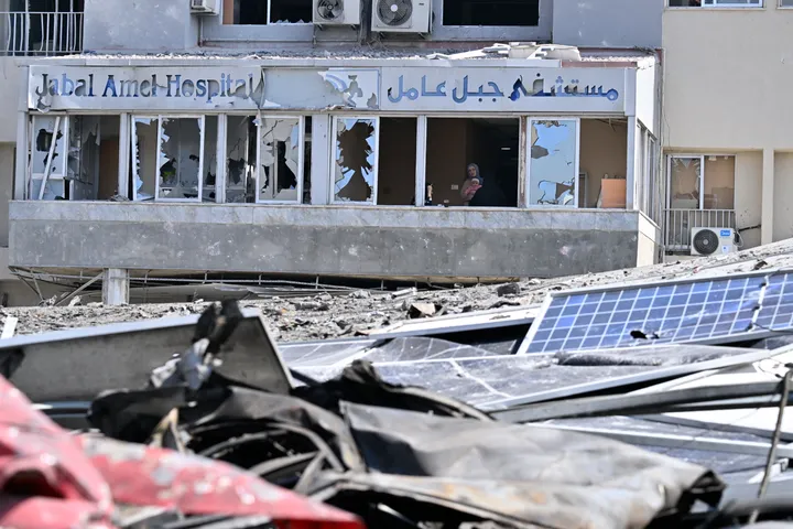 Israel continues strikes on Lebanon as Aoun insists 'no option but negotiation'