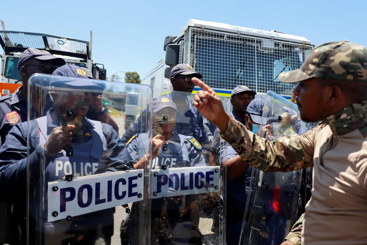 Mozambique says five nationals killed in South Africa 'xenophobic attacks'