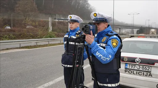 BiH: Pooštrene kazne u KS, za neke saobraćajne prekršaje do 2.500 eura