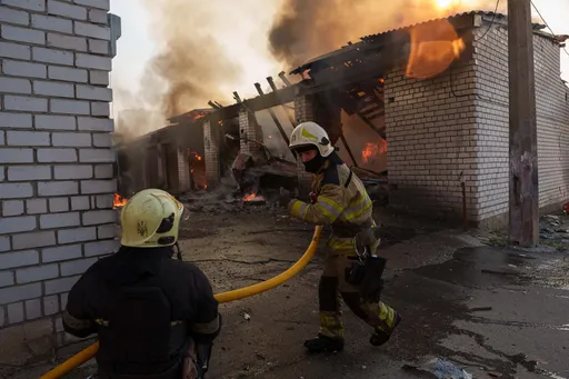 Masovni udari na Ukrajinu: Najmanje 12 mrtvih u Kijevu i Dnjepru