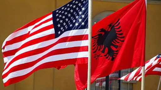 Shqipëria do të marrë 302 milionë dollarë hua nga ShBA-ja për financim ushtarak
