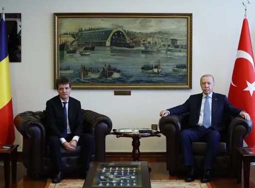Turkish President Erdogan meets Romanian counterpart Dan as bilateral ties advance