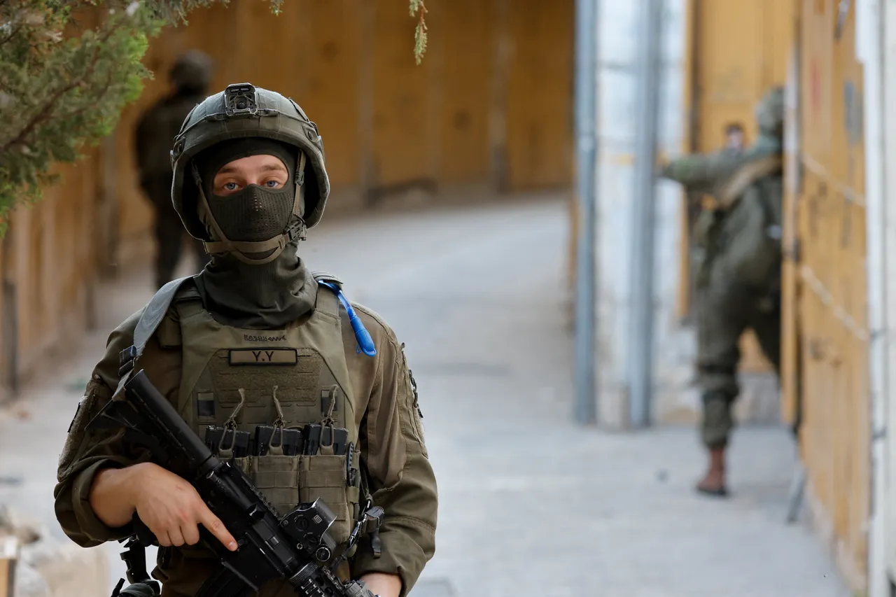 Israel arrests 11 Palestinians in occupied West Bank; eight injured in illegal settler attacks